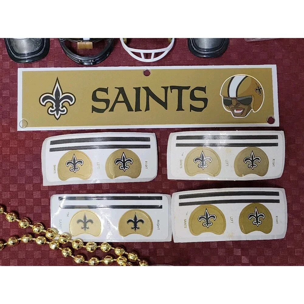 New Orleans Saints Lot Of 16, Stickers, Mini Helmets, Necklaces And Keychain